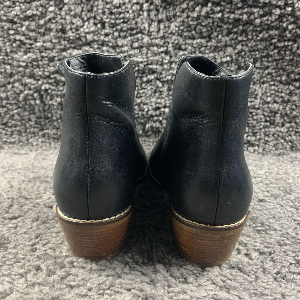 Cole Haan Abbot Women's Boot Sz 8 B Black Leather Block Heel Ankle Boots D44240 - Picture 2 of 8